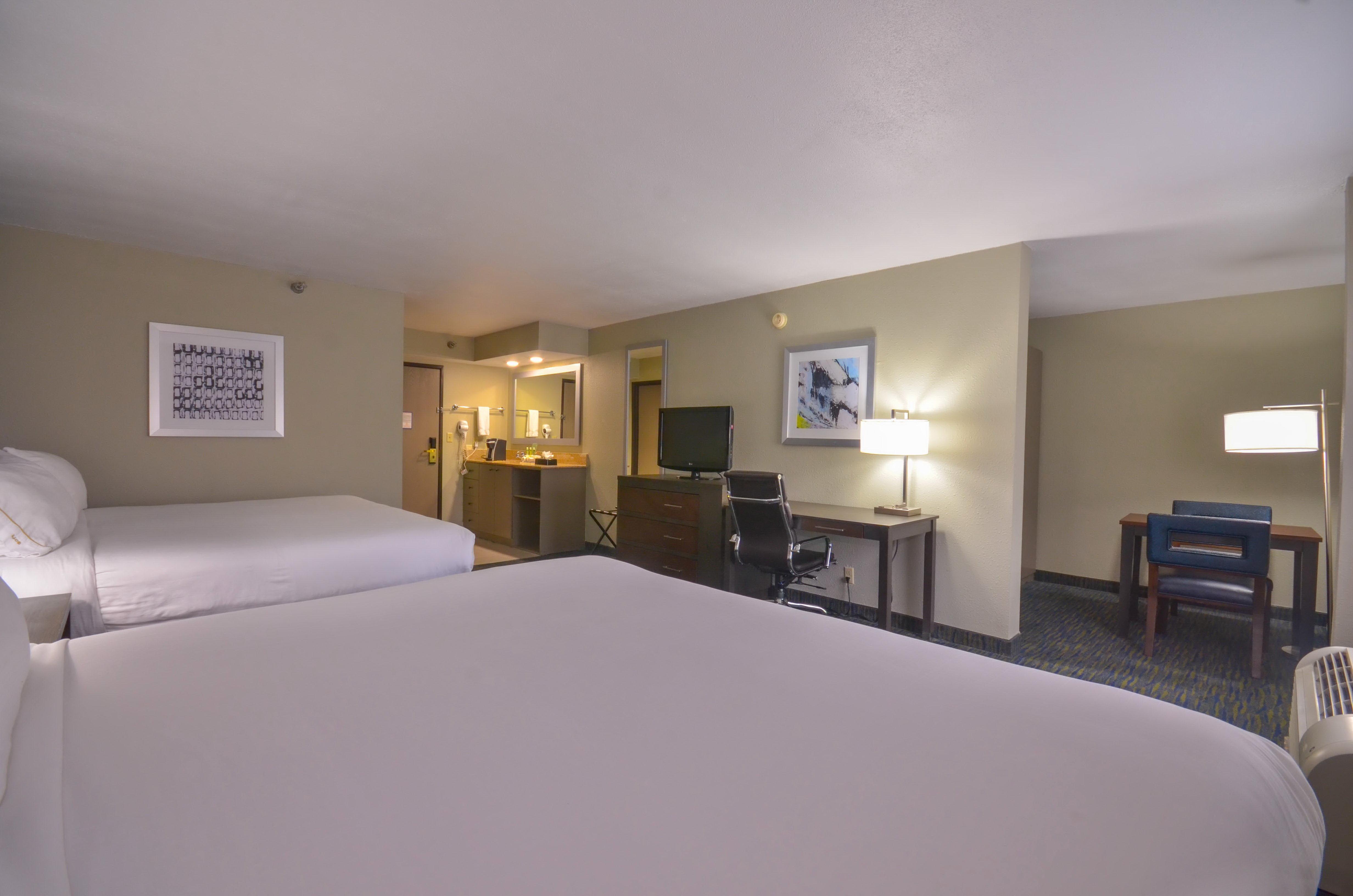 Holiday Inn Express & Suites Fayetteville University Of Arkansas Area By Ihg Екстериор снимка